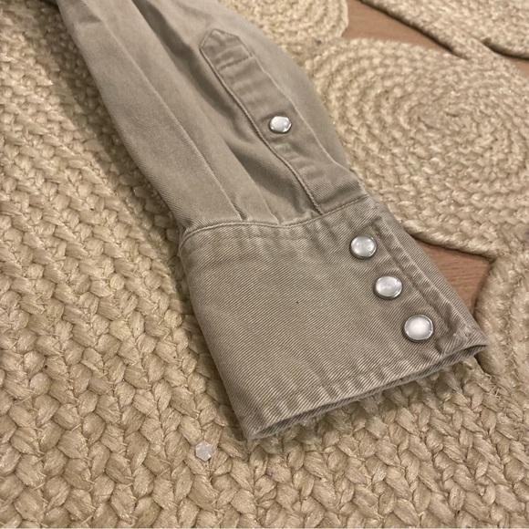 Carhartt Women's L Relaxed fit sage Shirt Button Down Long Sleeves Pockets - Picture 5 of 7